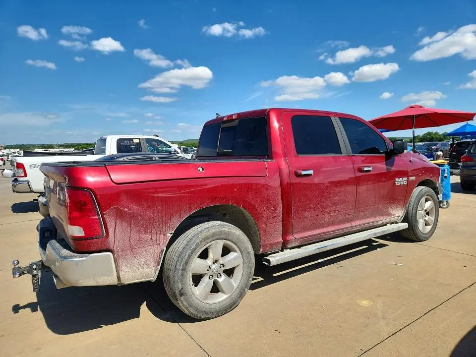 2014 RAM 1500 SLT  