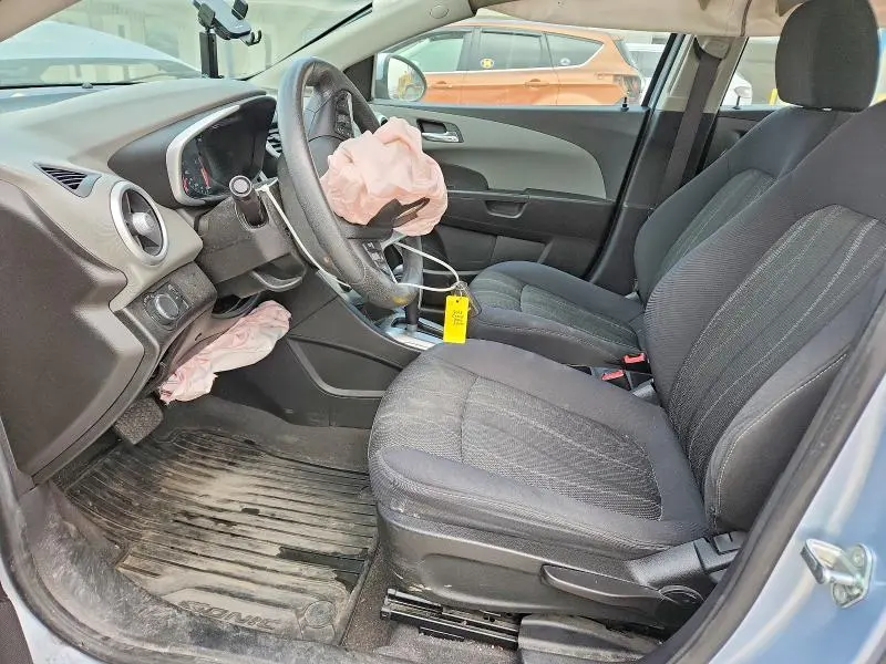 2018 CHEVROLET SONIC LT  