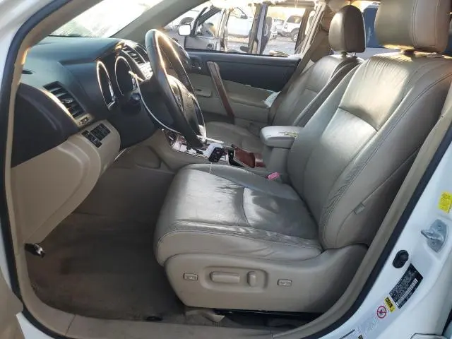 2010 TOYOTA HIGHLANDER LIMITED  