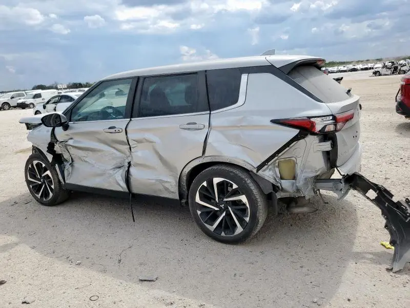 2023 MITSUBISHI OUTLANDER SE  