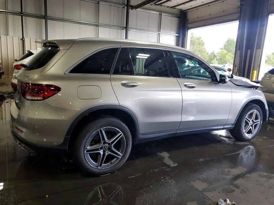 2022 MERCEDES-BENZ GLC 300 4MATIC  