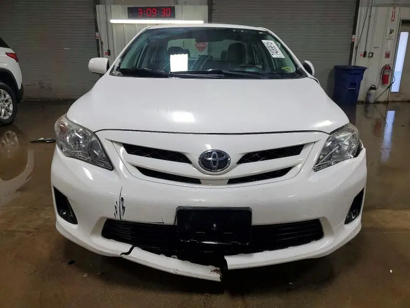 2011 TOYOTA COROLLA BASE  