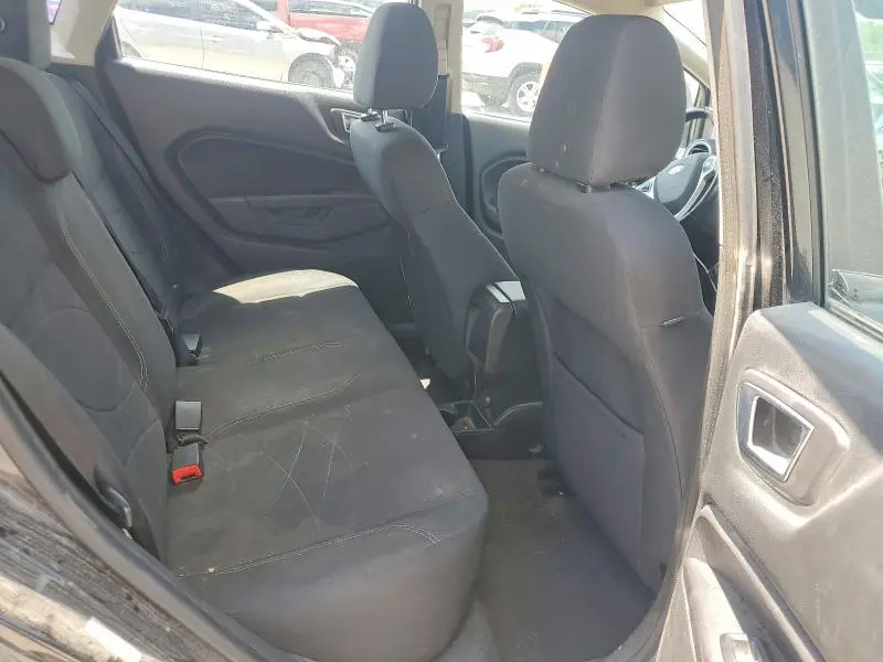 2014 FORD FIESTA SE  