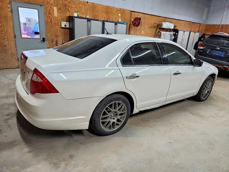 2011 FORD FUSION   