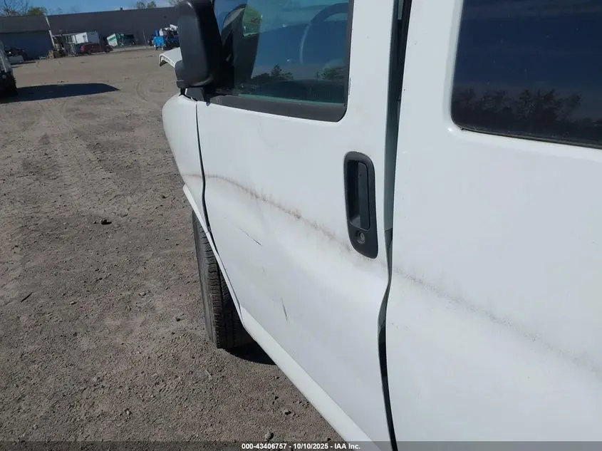 2012 CHEVROLET EXPRESS 3500 LT