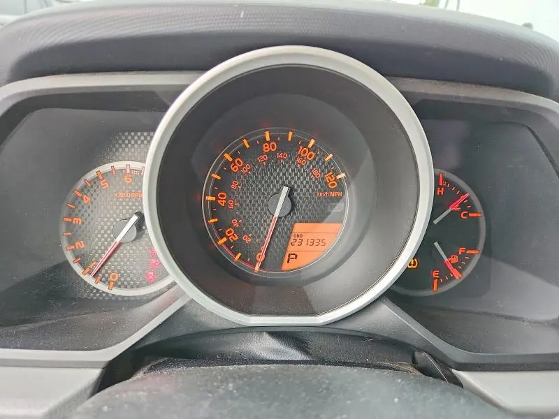 2013 TOYOTA 4RUNNER SR5  