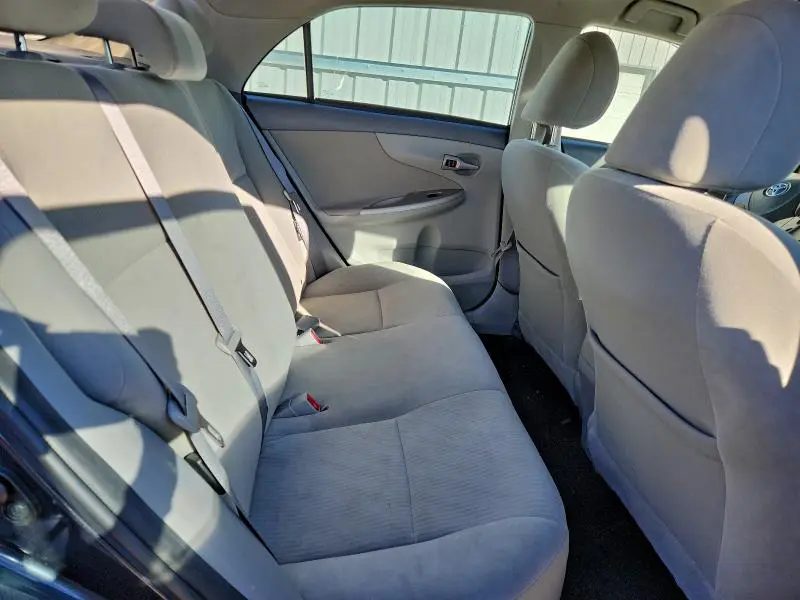 2010 TOYOTA COROLLA BASE  