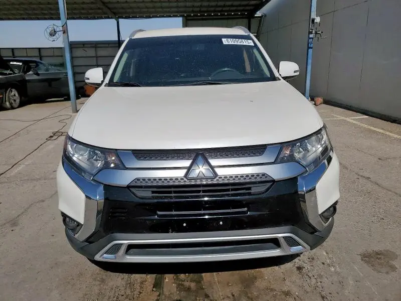 2019 MITSUBISHI OUTLANDER SE  