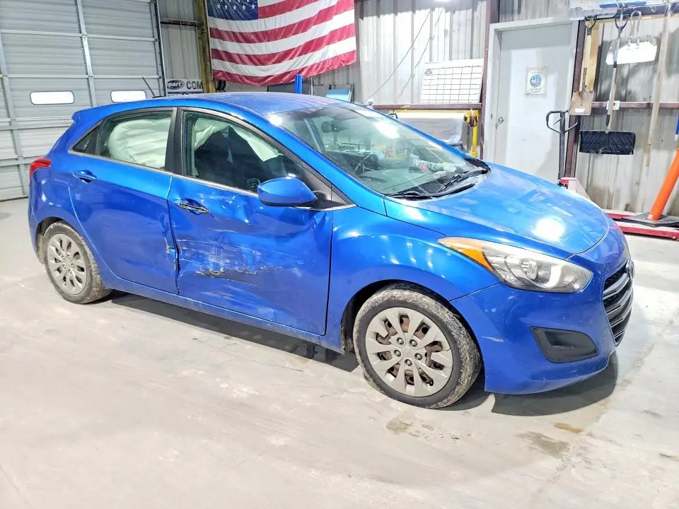 2017 HYUNDAI ELANTRA GT BASE  