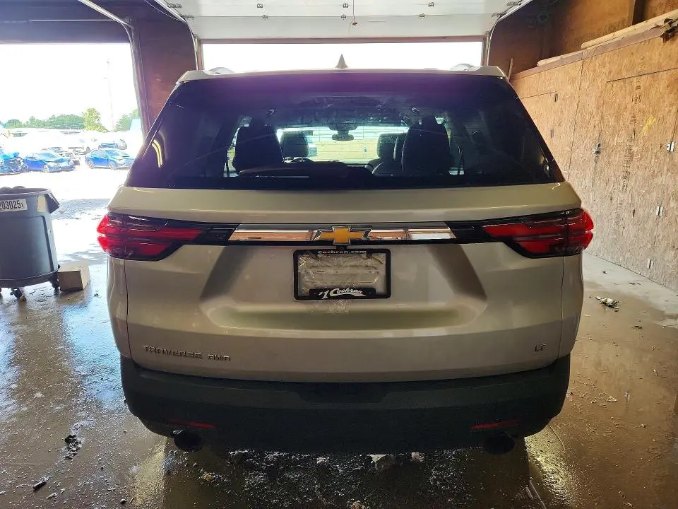 2022 CHEVROLET TRAVERSE LT  