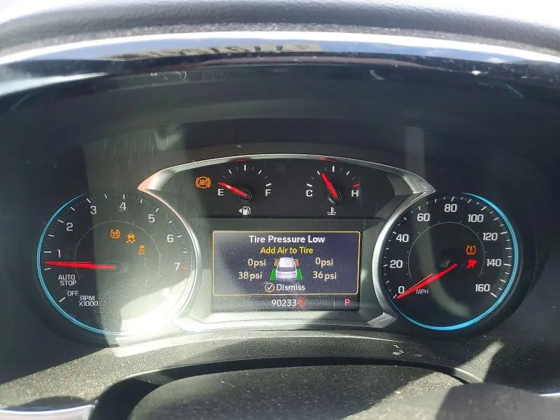 2022 CHEVROLET TRAVERSE LT  