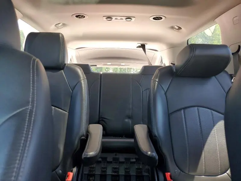 2016 GMC ACADIA SLT-2  