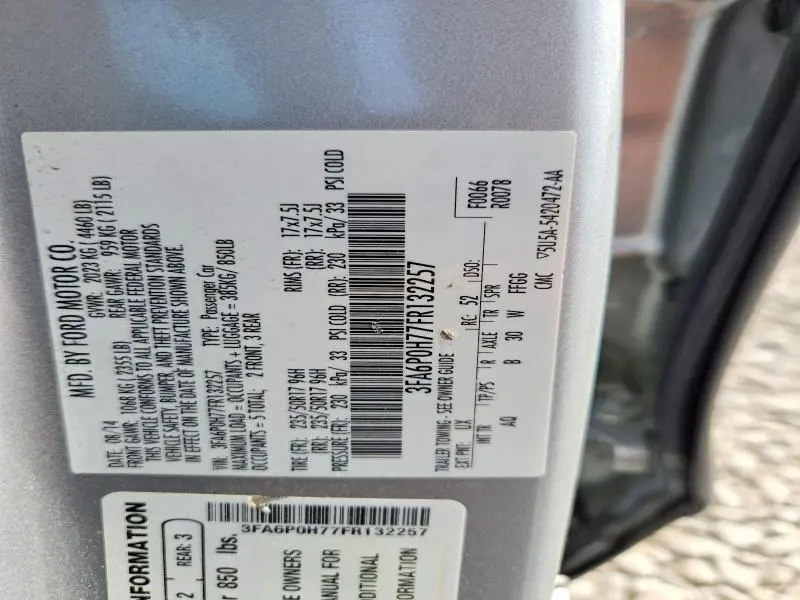 2015 FORD FUSION SE  