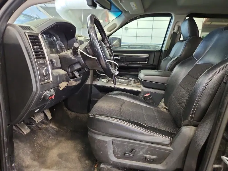 2013 RAM 1500 SPORT  