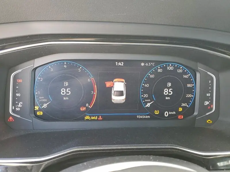 2023 VOLKSWAGEN JETTA COMFORTLINE  