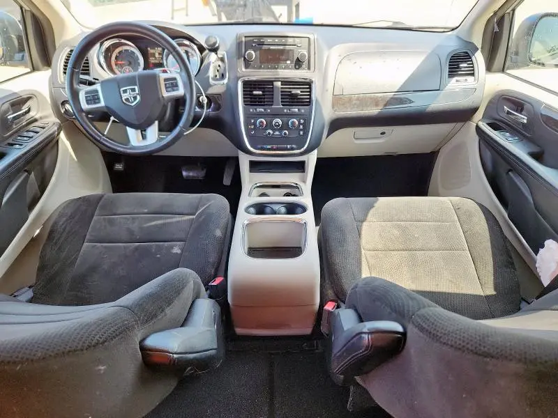 2013 DODGE GRAND CARAVAN SXT  