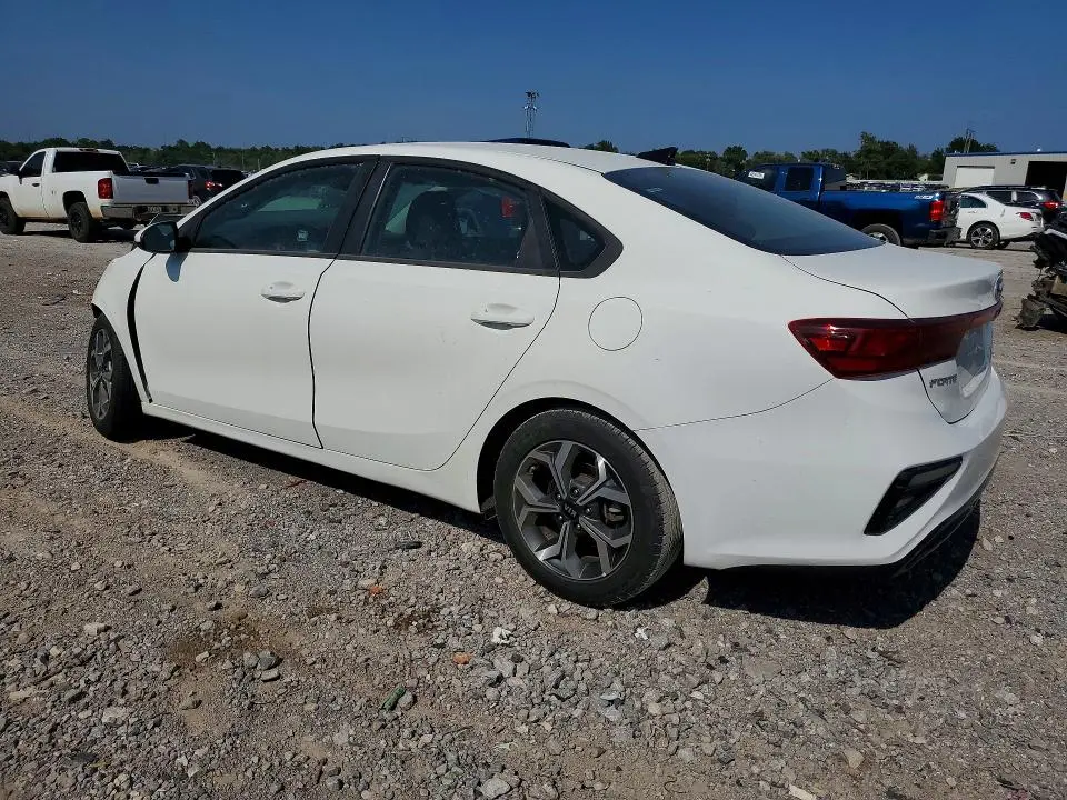 2021 KIA FORTE LXS  