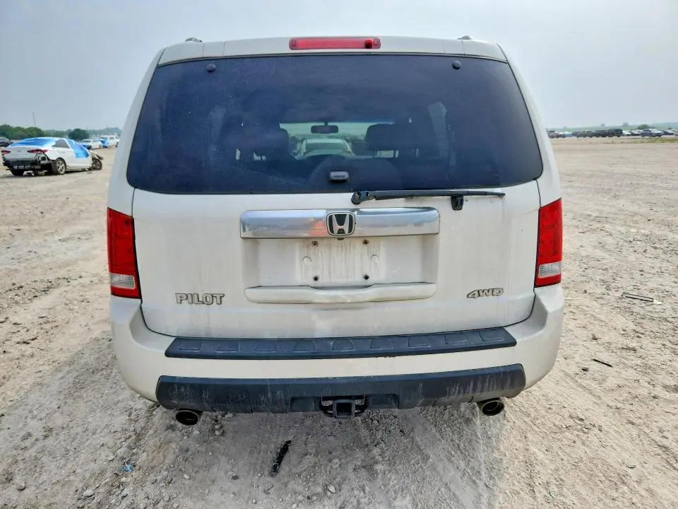 2011 HONDA PILOT EXL  