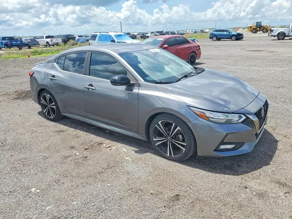 2021 NISSAN SENTRA SR  