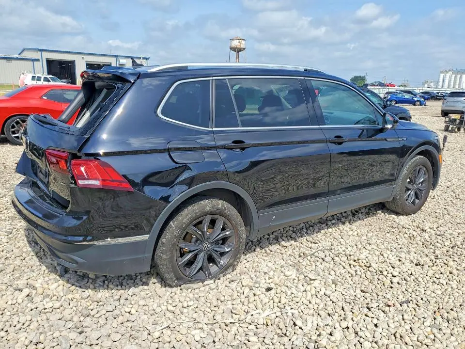 2024 VOLKSWAGEN TIGUAN SE  
