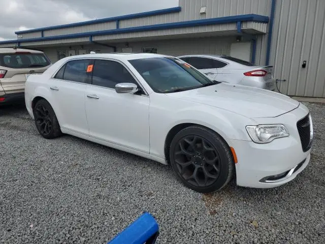 2016 CHRYSLER 300C   