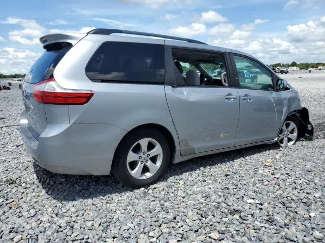 2017 TOYOTA SIENNA LE  