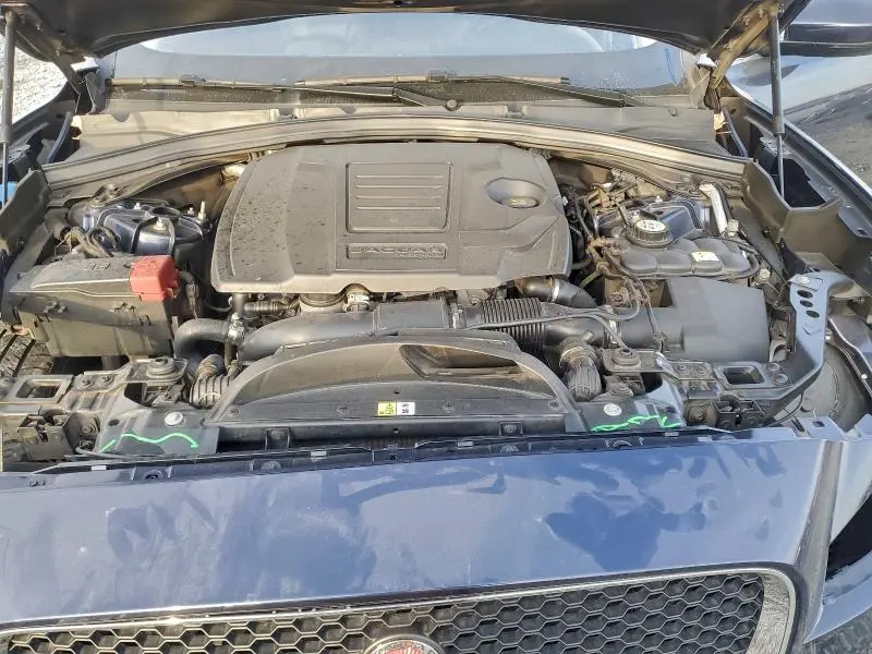 2018 JAGUAR F-PACE PRESTIGE  