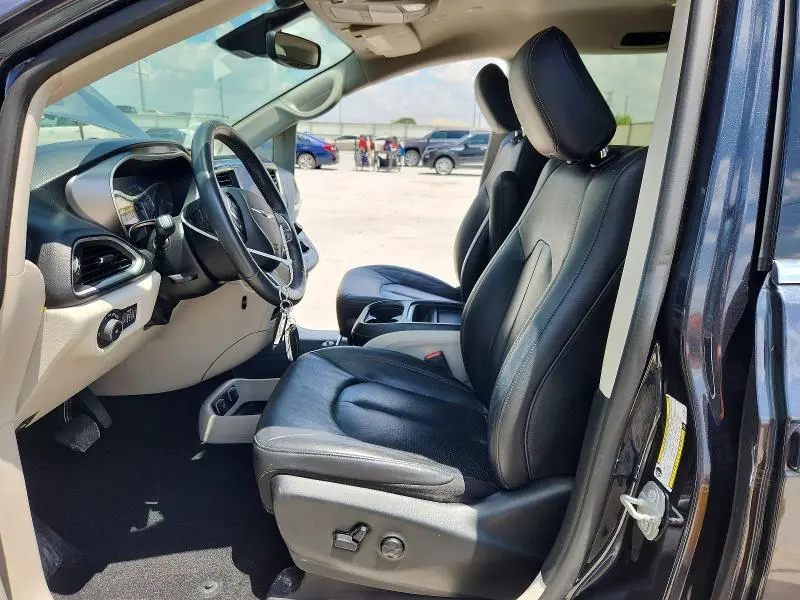 2020 CHRYSLER PACIFICA TOURING L  