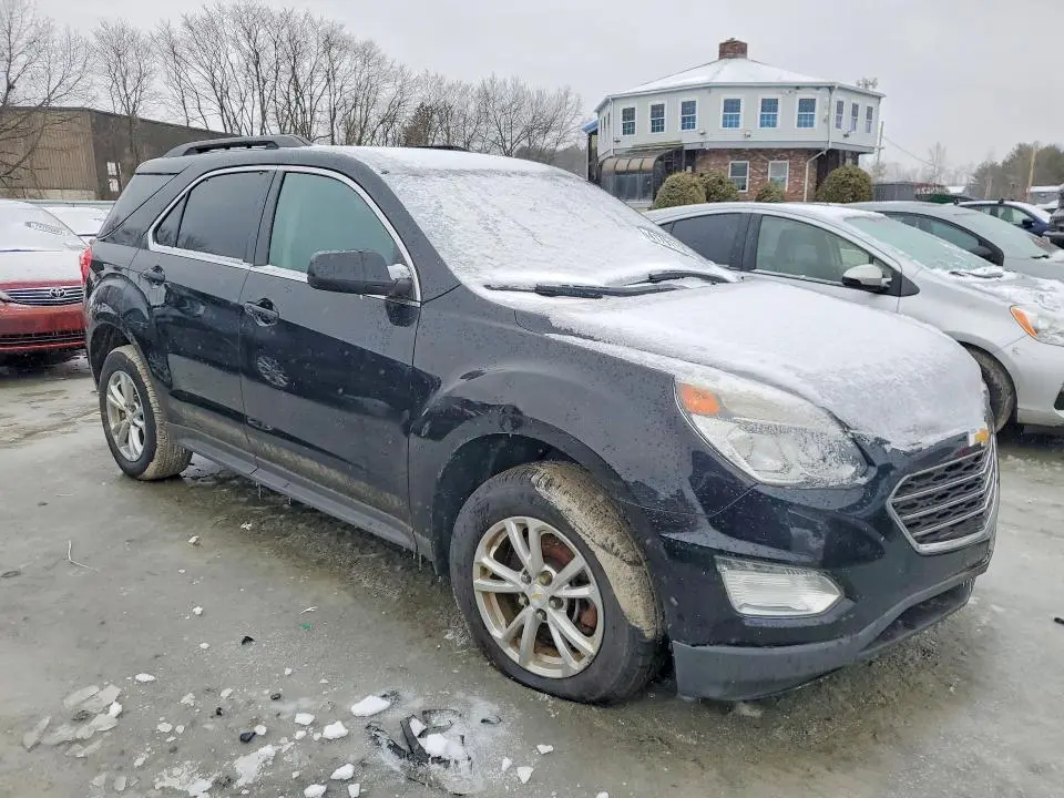 2017 CHEVROLET EQUINOX LT  