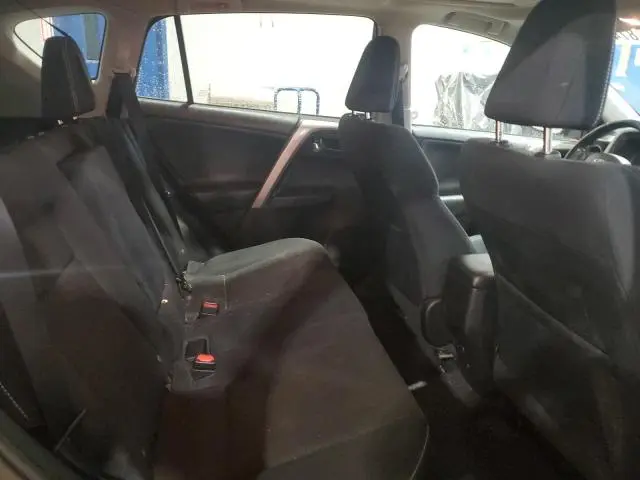 2016 TOYOTA RAV4 XLE  