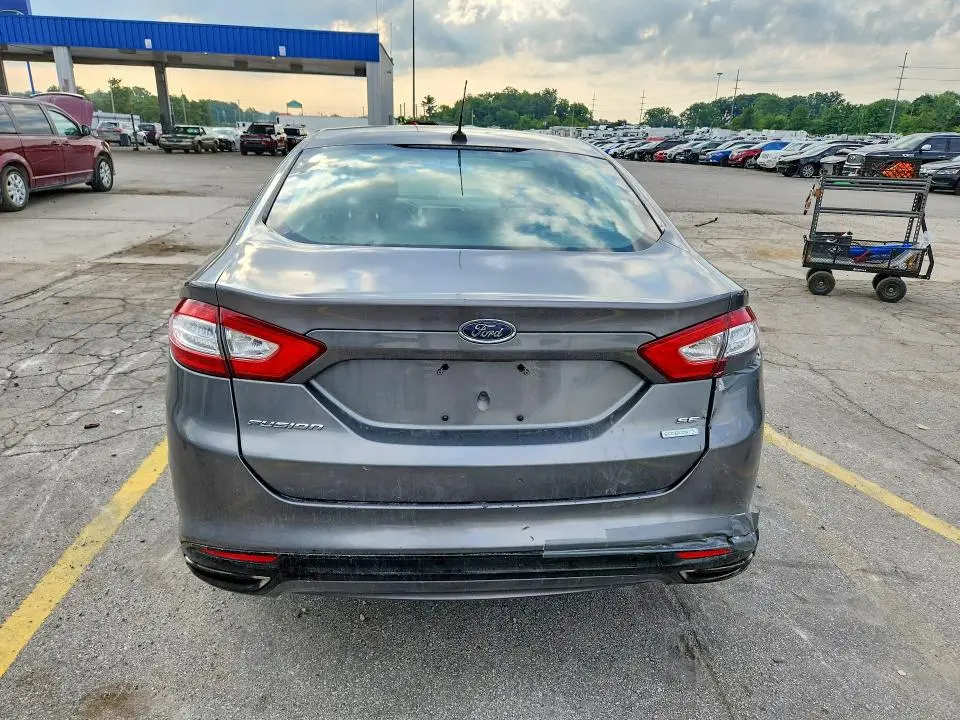 2014 FORD FUSION SE  