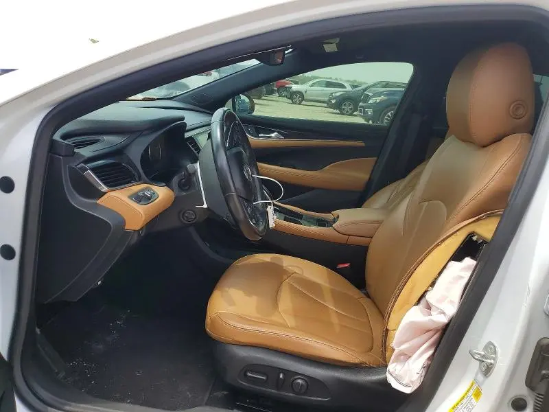2017 BUICK LACROSSE ESSENCE  