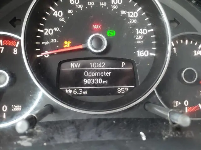 2012 VOLKSWAGEN BEETLE