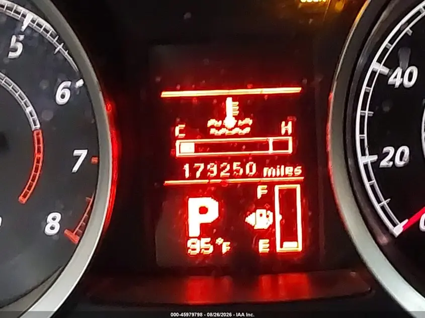 2013 MITSUBISHI LANCER ES