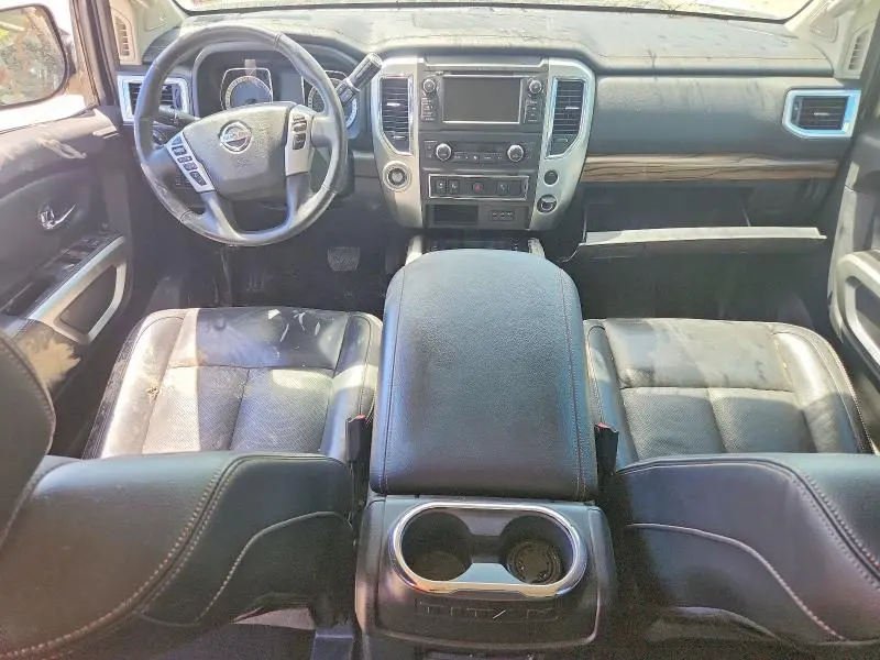 2019 NISSAN TITAN SL  