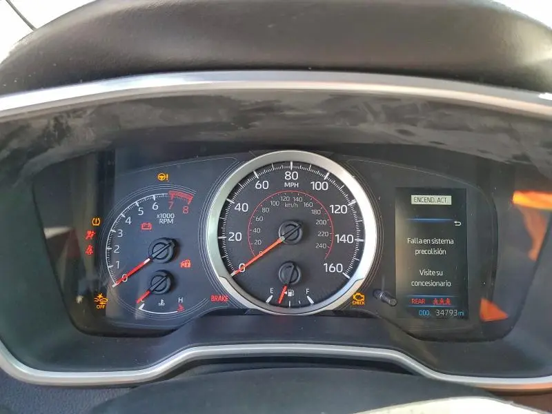 2021 TOYOTA COROLLA SE  