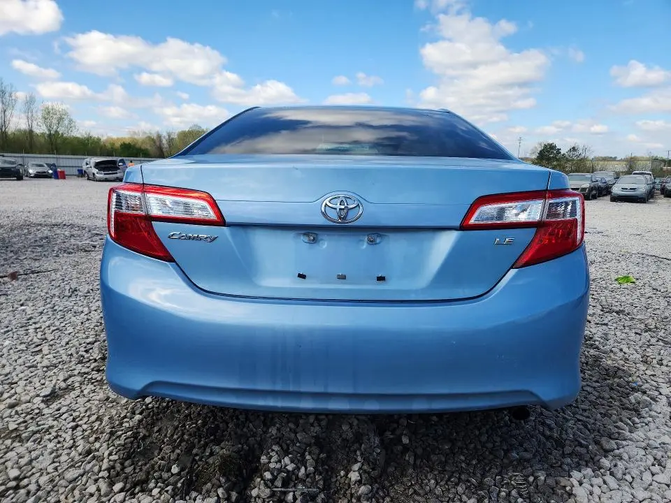 2012 TOYOTA CAMRY LE  