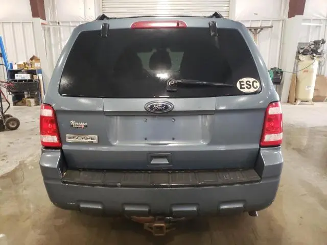 2010 FORD ESCAPE XLT  