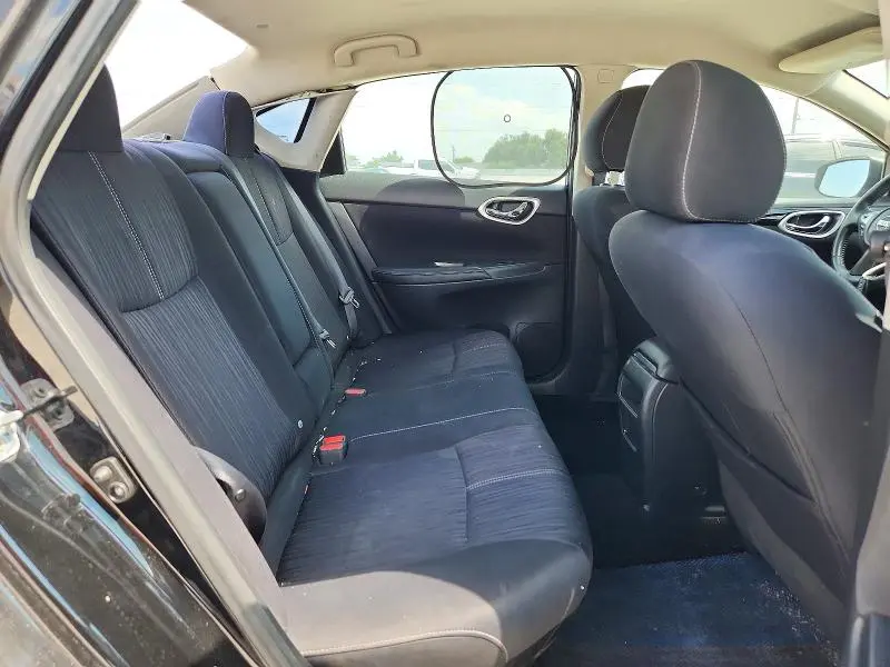 2016 NISSAN SENTRA SV  