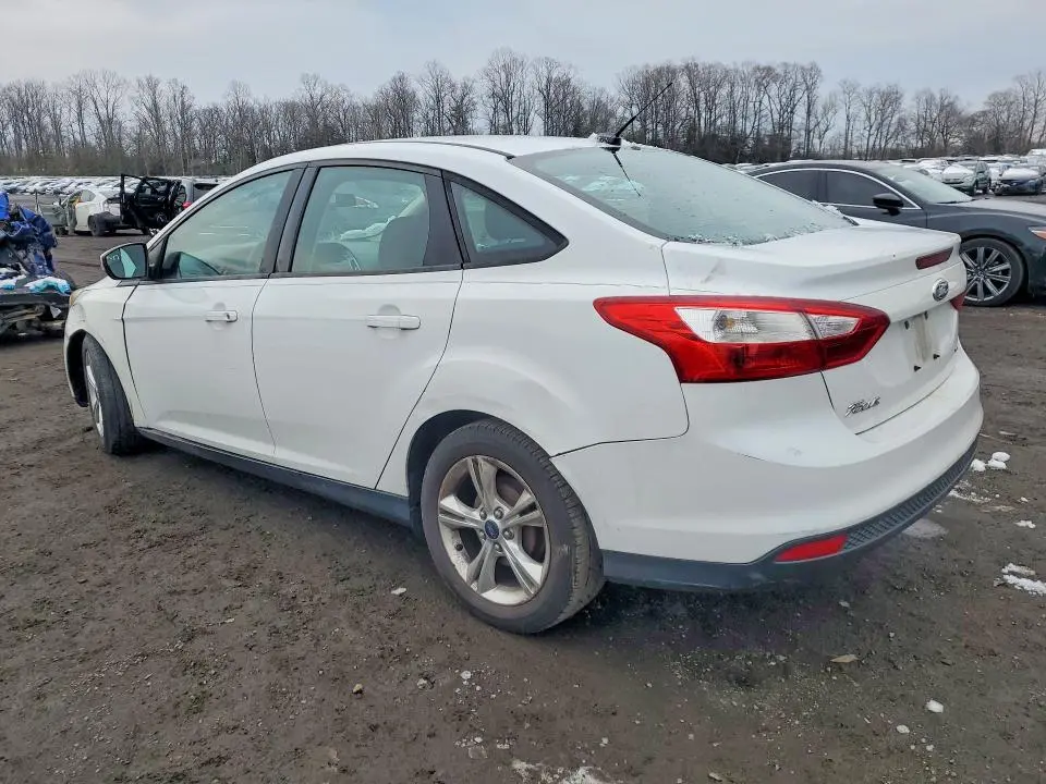 2014 FORD FOCUS SE  