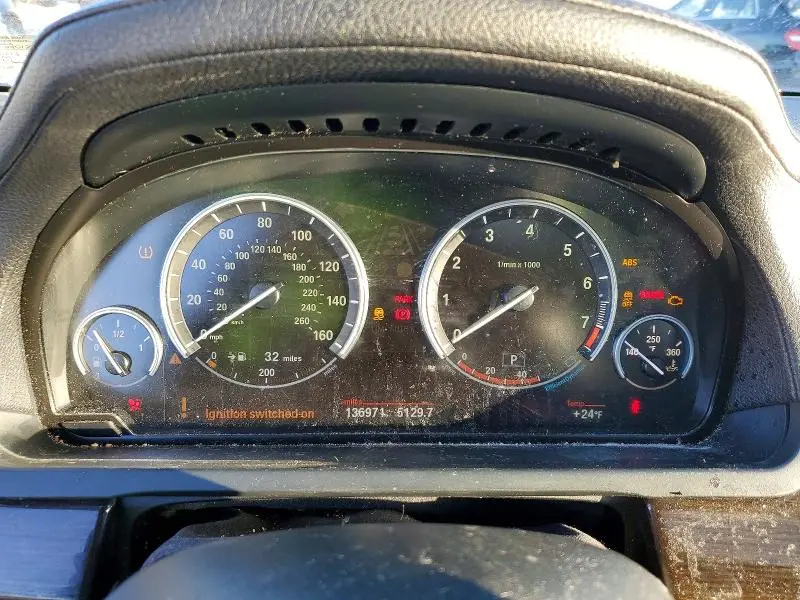 2011 BMW 750 XI  