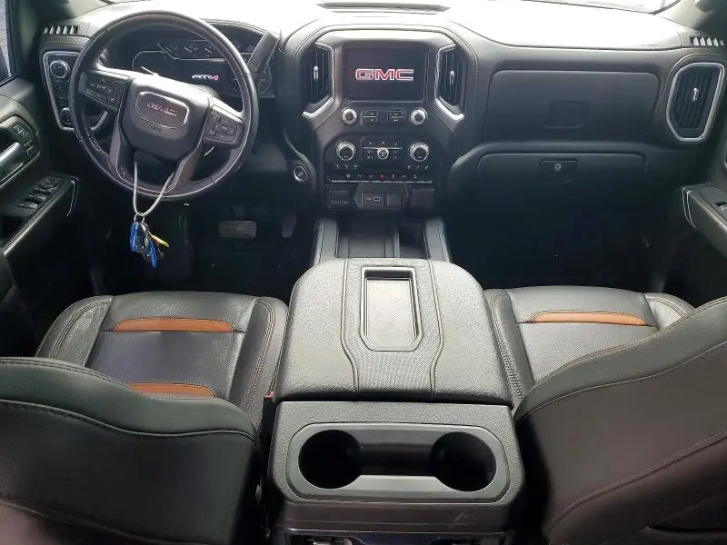 2022 GMC SIERRA K2500 AT4  