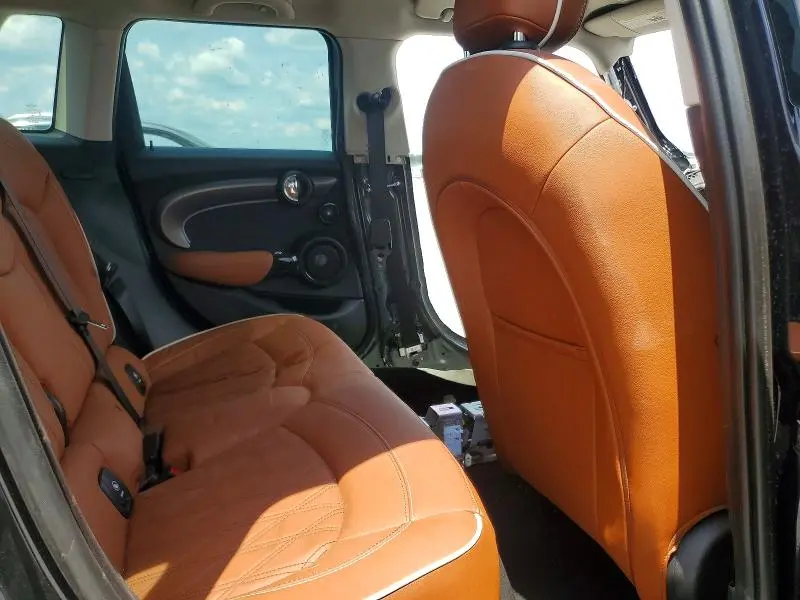 2023 MINI COOPER S  
