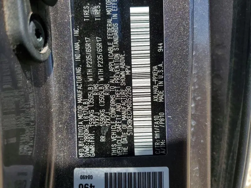 2021 TOYOTA SIENNA LE  