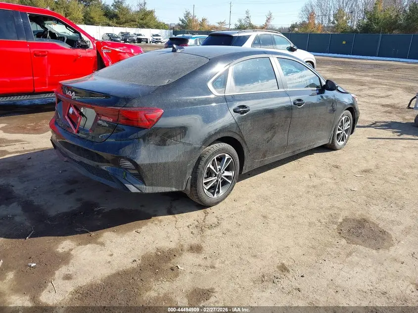 2024 KIA FORTE LXS