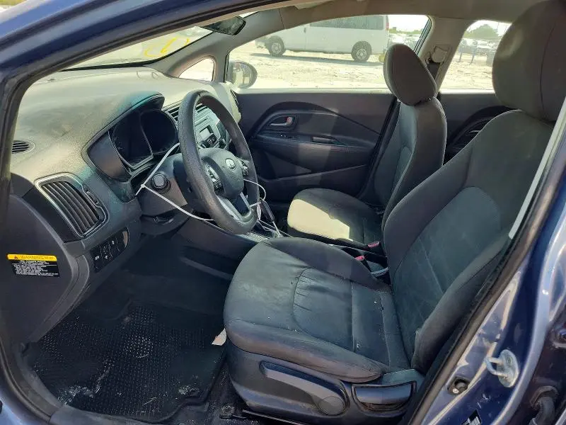 2016 KIA RIO LX  
