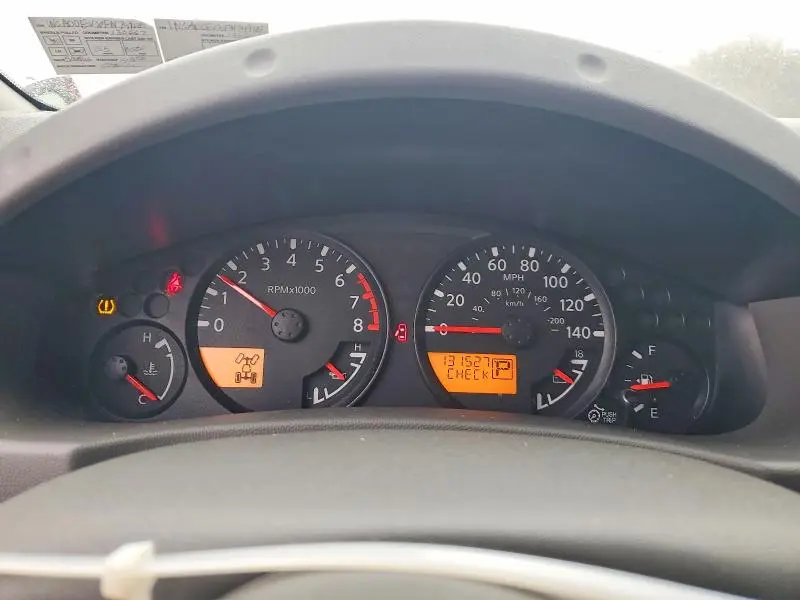 2015 NISSAN FRONTIER S  