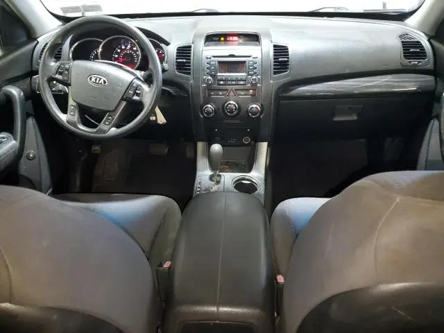 2011 KIA SORENTO BASE  