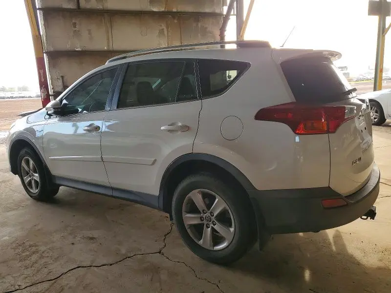 2015 TOYOTA RAV4 XLE  
