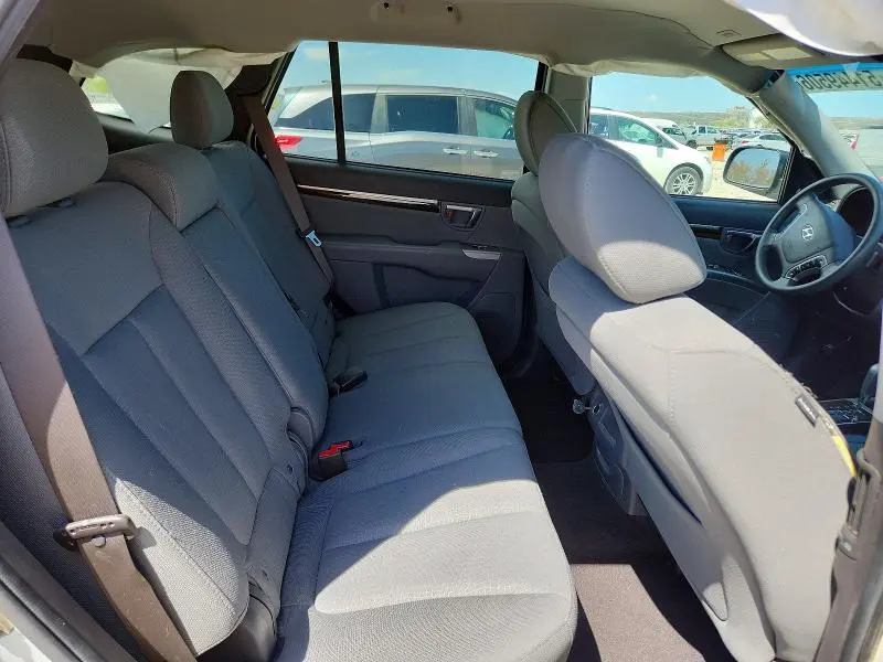 2012 HYUNDAI SANTA FE GLS  